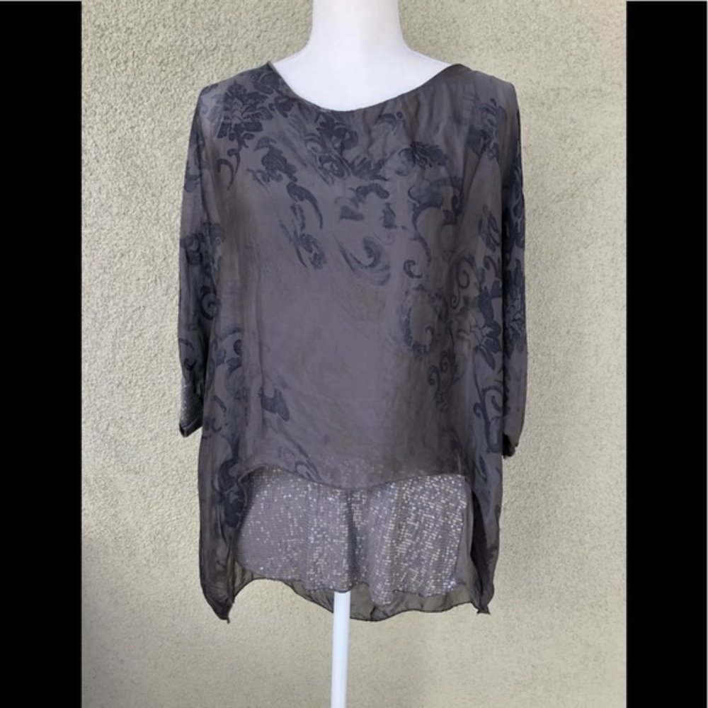 2 Layer Blouse! By Tempo Paris